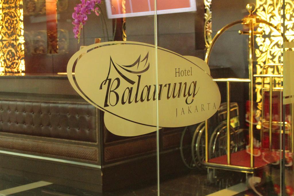 Hotel Horison Balairung Giacarta Esterno foto