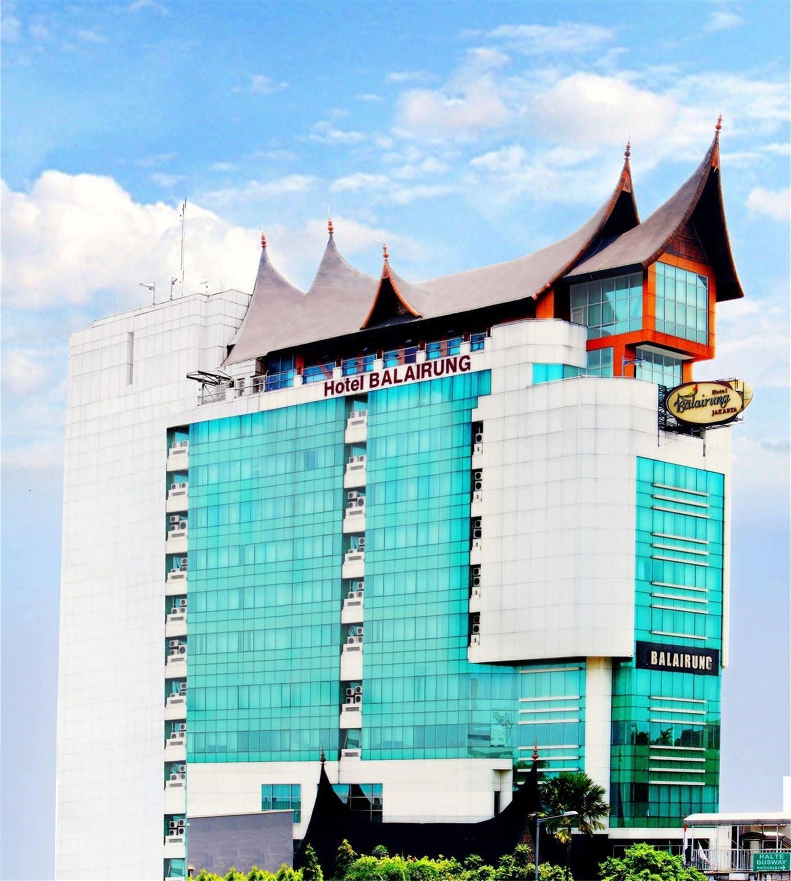 Hotel Horison Balairung Giacarta Esterno foto